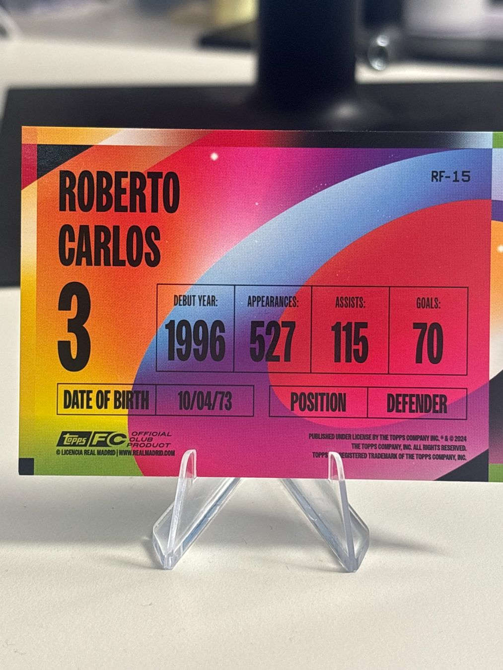 Topps Carte collezionabili: 2024 Topps Roberto Carlos Real Madrid Rainbow Flick Insert – Nuovo (secondo la descrizione) da Aarberg venduto da gocardz.shop 1