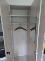 Werndl / Steelcase Garderobenschrank mit Spiegel