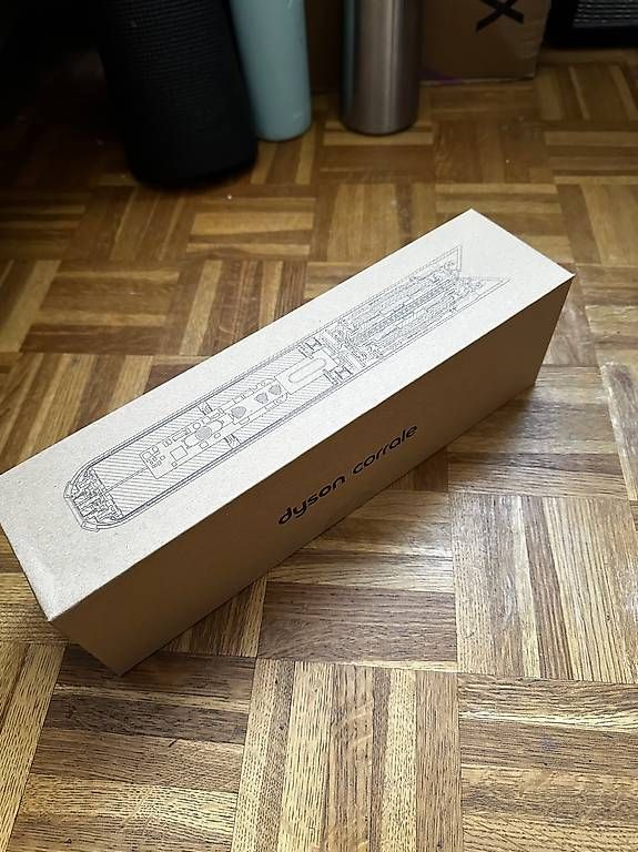 Föhn: Dyson coralle – Neu und originalverpackt aus Cortaillod von bap_7q9y 2