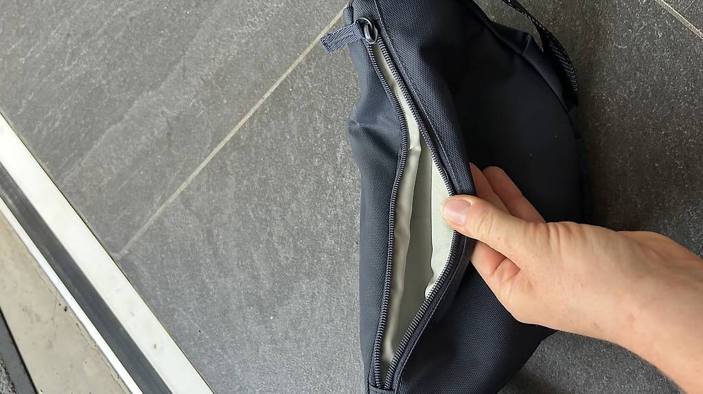 Taschen: Palopa Bauchtasche – Gebraucht aus Kaisten von Sommaren 3