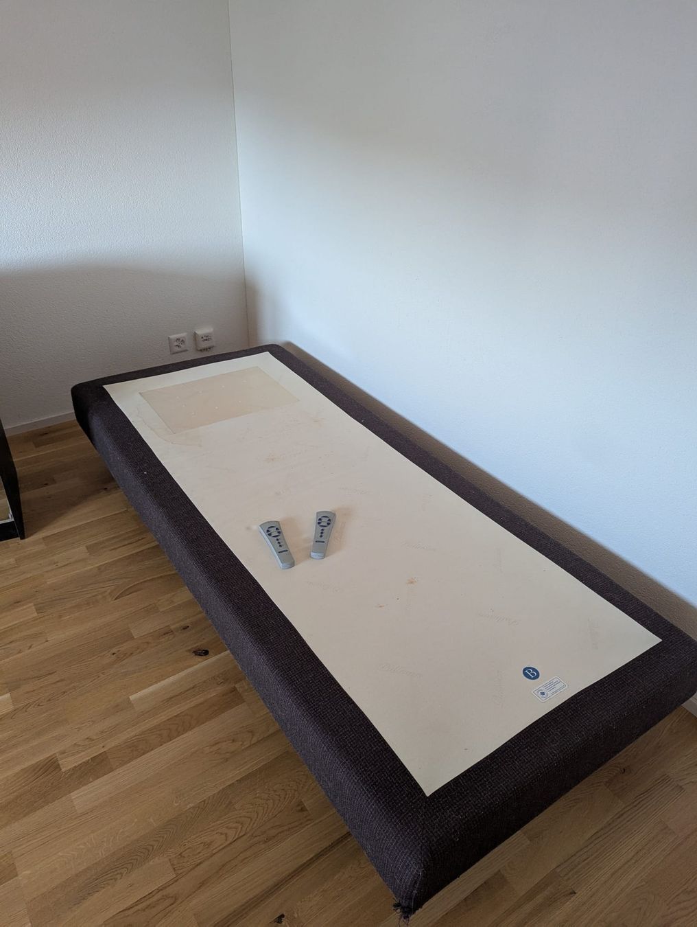 Letti: Pullman electric double boxspring 210x90x2 – Usato da St. Gallen venduto da roo_s2ms