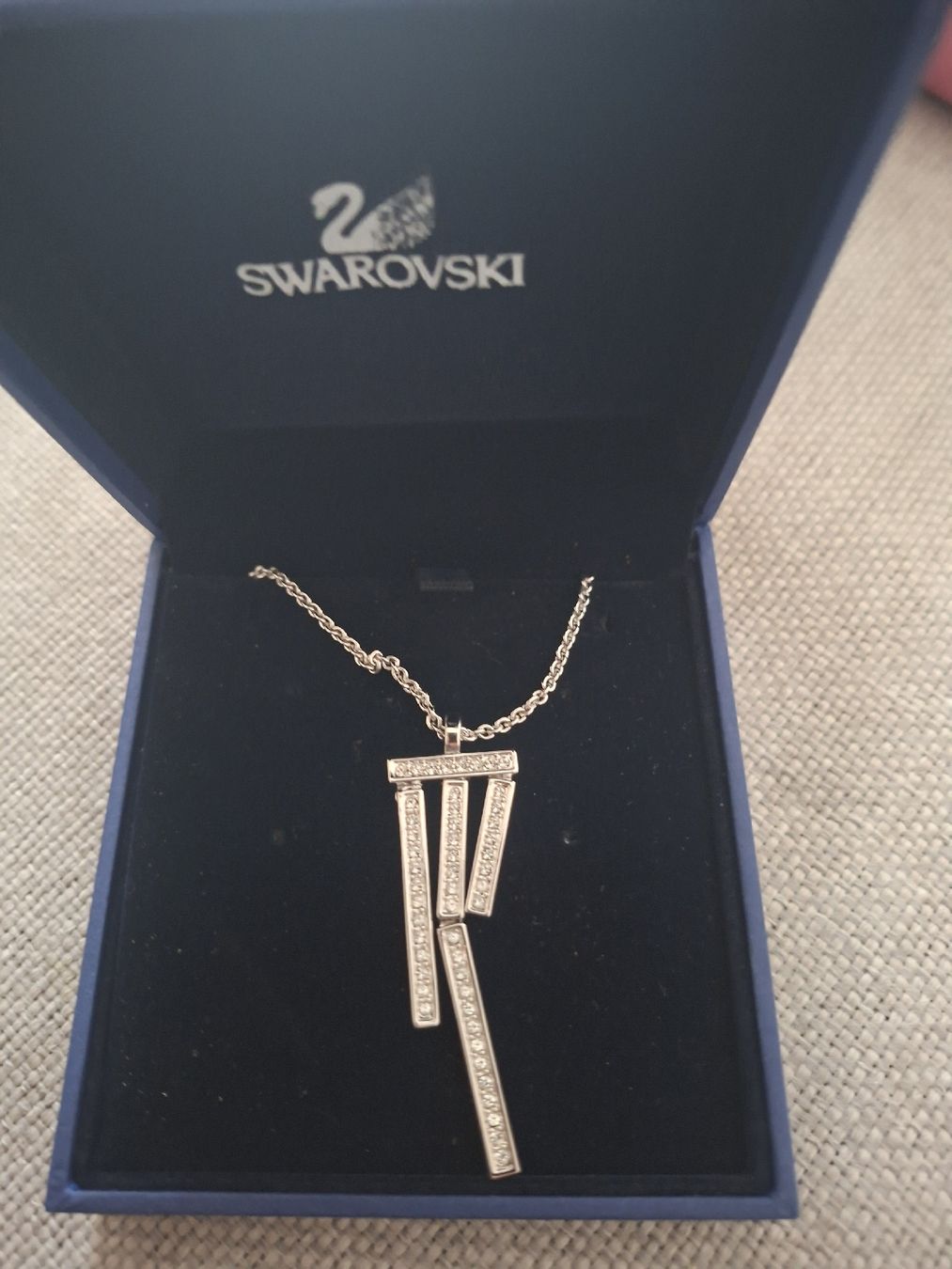 Swarovski Ketten: Swarovski Halskette mit Glitzersteinen, neu – Neu und originalverpackt aus Triesenberg von Anastasia26
