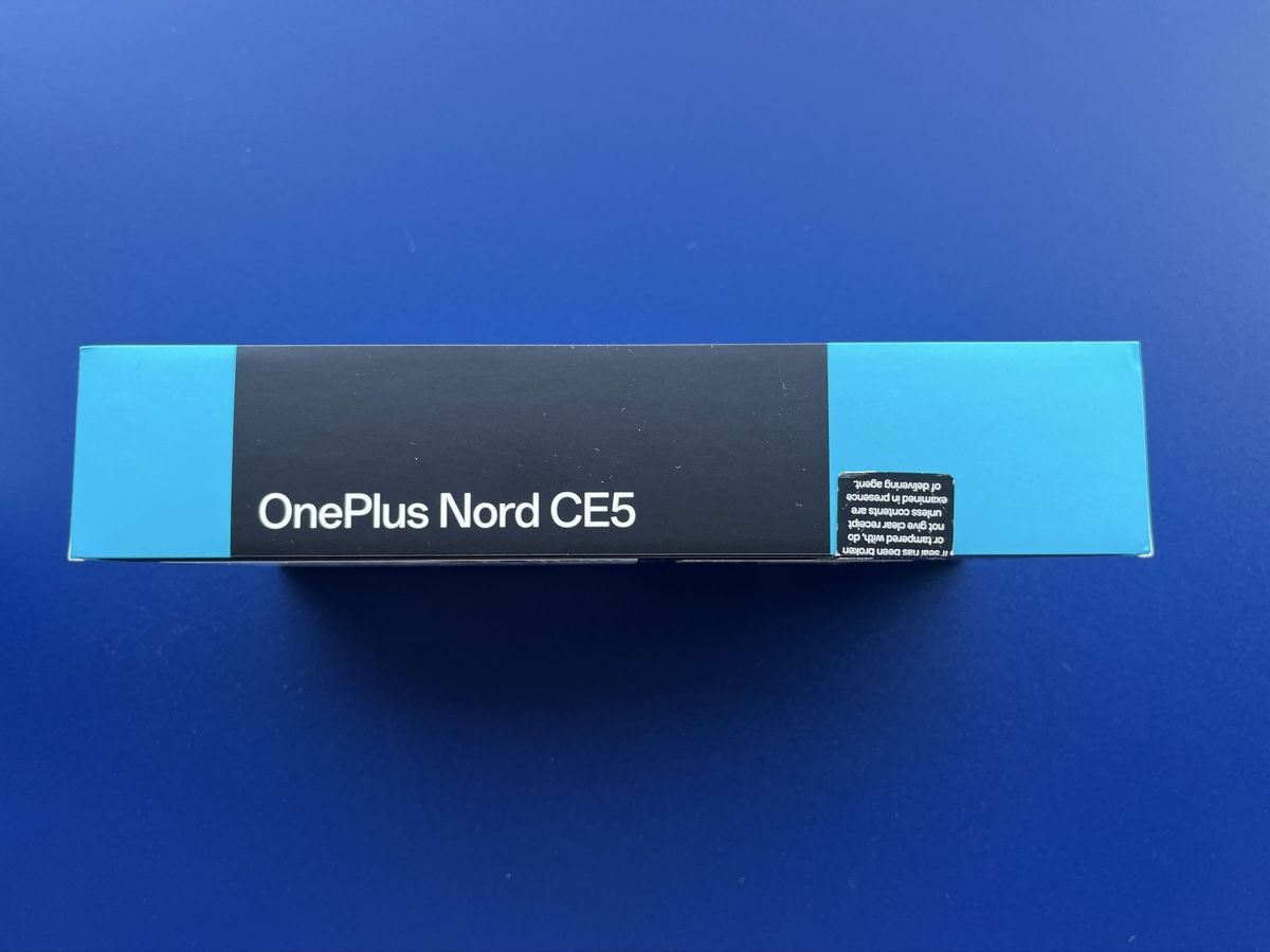 OnePlus Telefoni cellulari / Smartphones: OnePlus Nord CE5, 128GB Black Infinity, neu. – Nuovo e nell'imballaggio originale da Gwatt (Thun) venduto da marcel.daehler 2