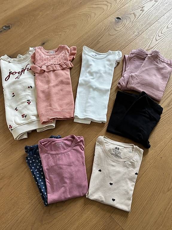 Lotti & Set di vestiti: Kleiderpaket Gr. 104 - 116 – Usato da Bütschwil venduto da kiandra86