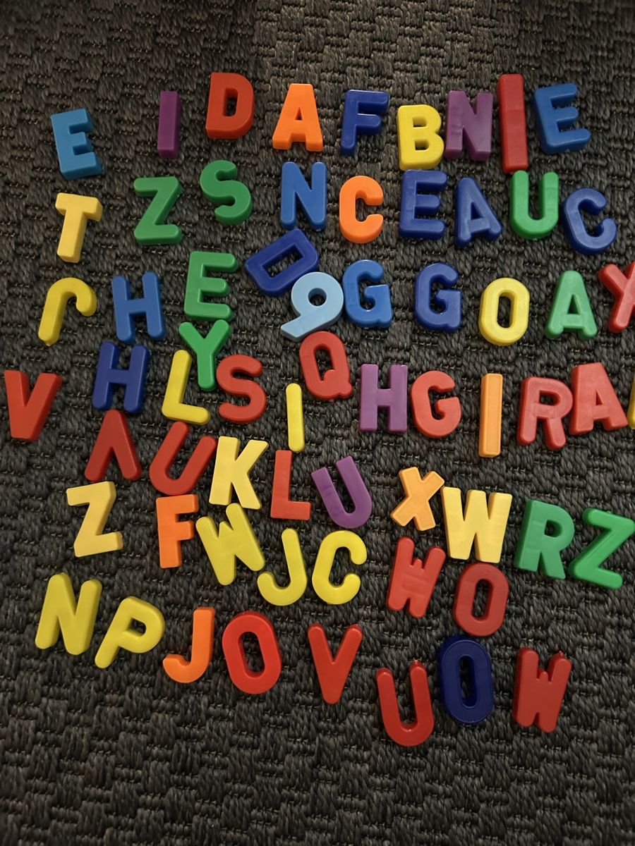 Jouets: Magnetic Numbers and Letters Set Good Condition – D'occasion à Zürich par mar_d7zz