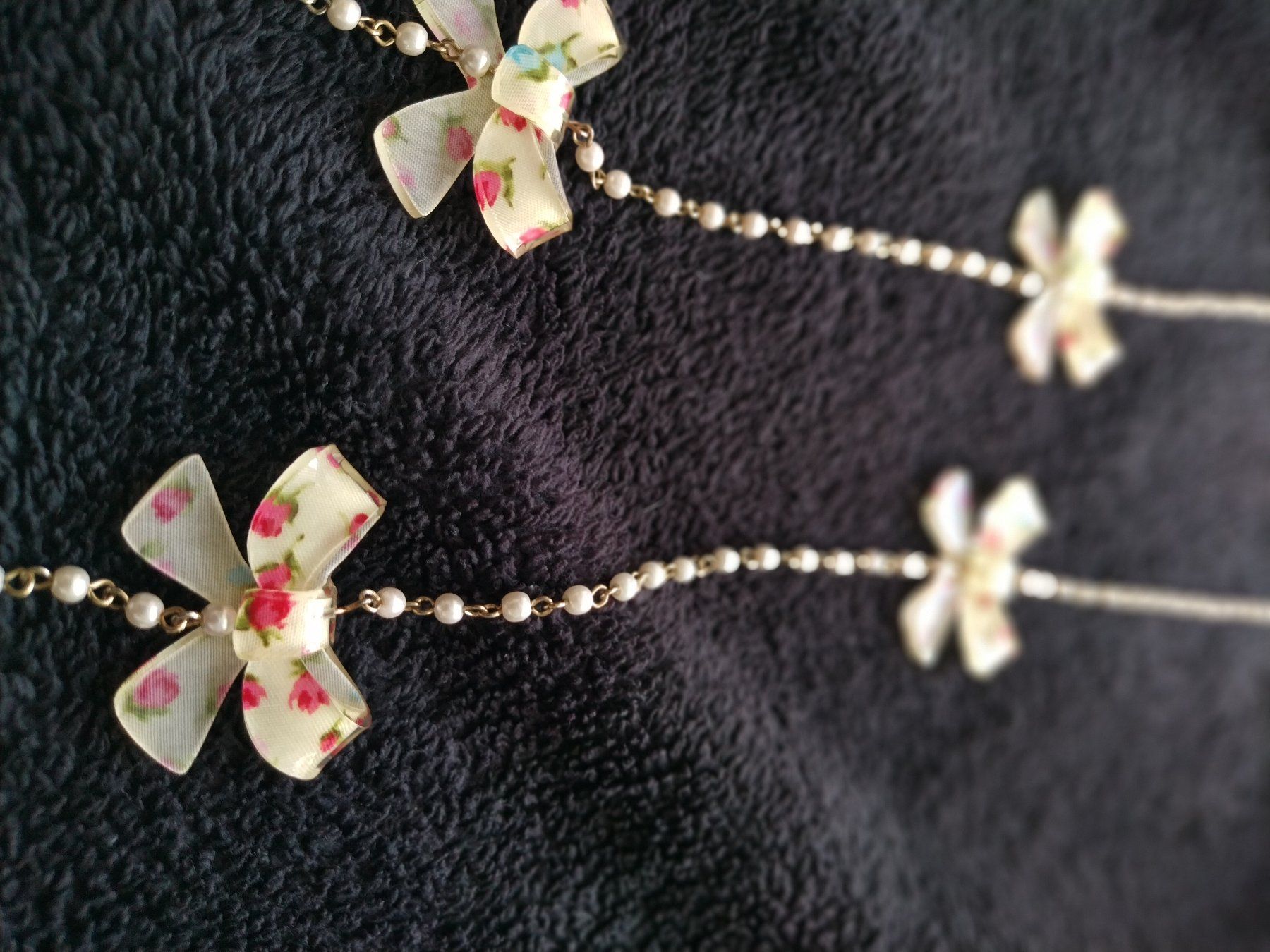 Catenine: Collier sautoir petit noeud – Usato da Mühleberg venduto da Eliboub 3