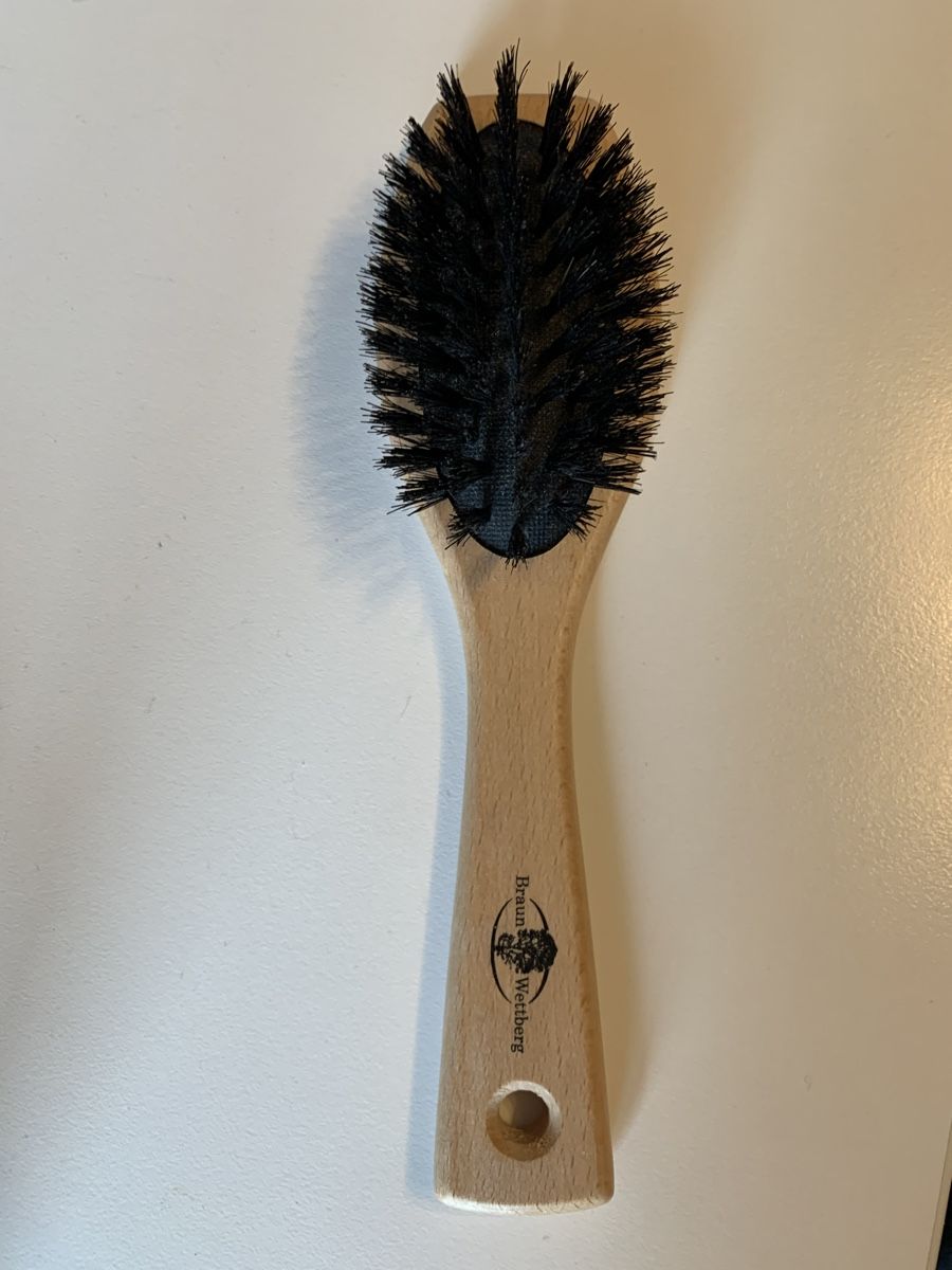 Braun Altro per la cura dei capelli: Haarbürste natur – Usato da Ostermundigen venduto da sch_cxx8 1