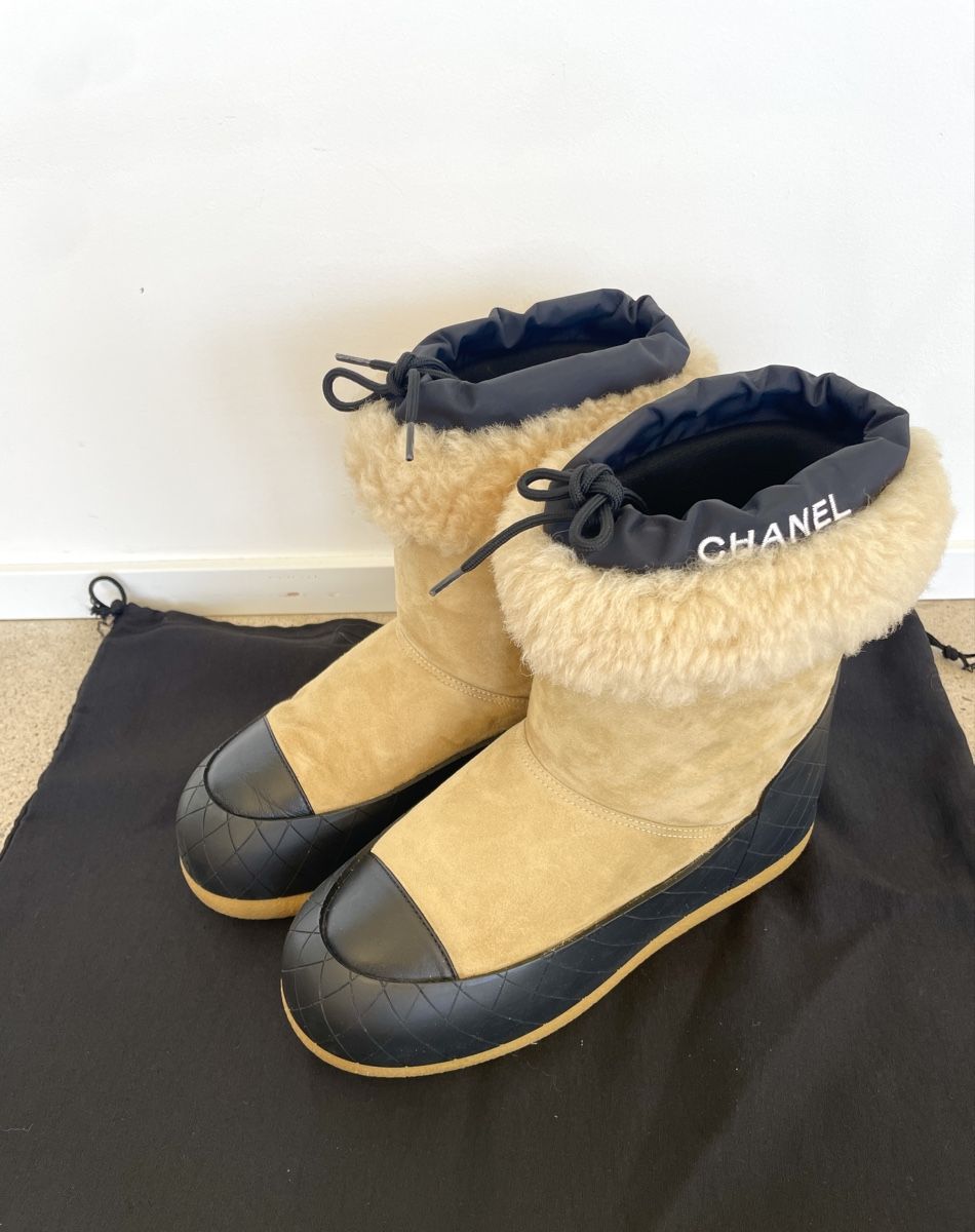Chanel Scarpe da donna: Chanel Snow Boots – Usato da Stäfa venduto da Nicole093 4