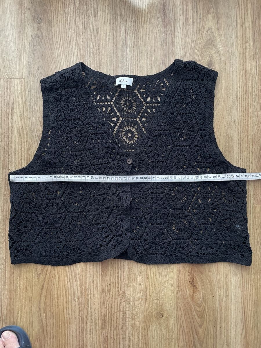 S.Oliver Gilets & Westen: S.Oliver Strickweste gehäkelt schwarz Grösse L  – Neu (gemäss Beschreibung) aus Kesswil von Sonnenblume0116 1