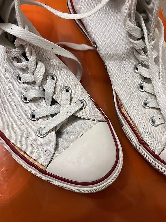 Scarpe da uomo: Weisse Converse-Schuhe – Usato da Luzern venduto da CooperX 2