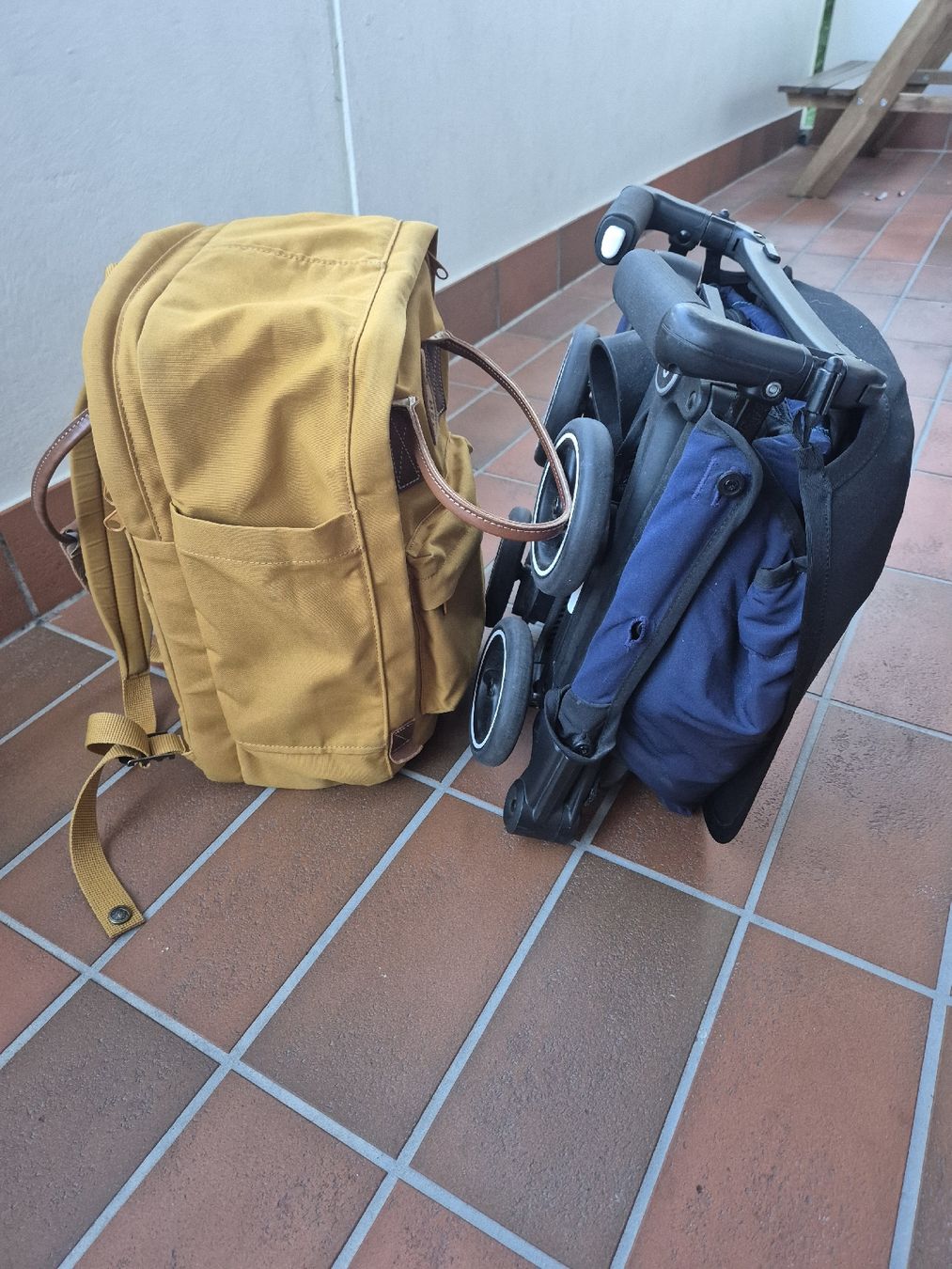 Kinderwagen: gb travel stroller – Neu (gemäss Beschreibung) aus Zürich von pav_dhl9 6