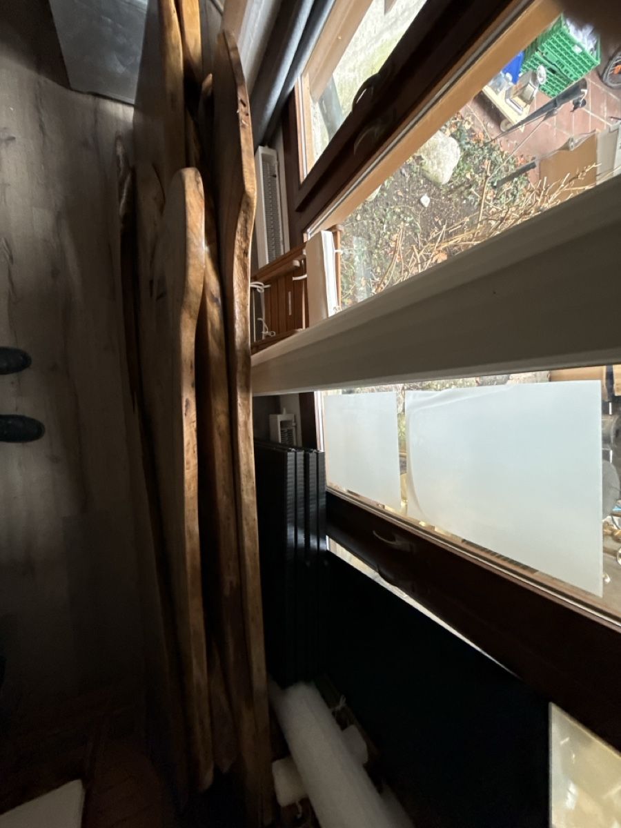 Articoli in legno: Rustikale Massivholz-Tischplatten – Usato da Winterthur venduto da SvenSascha 1