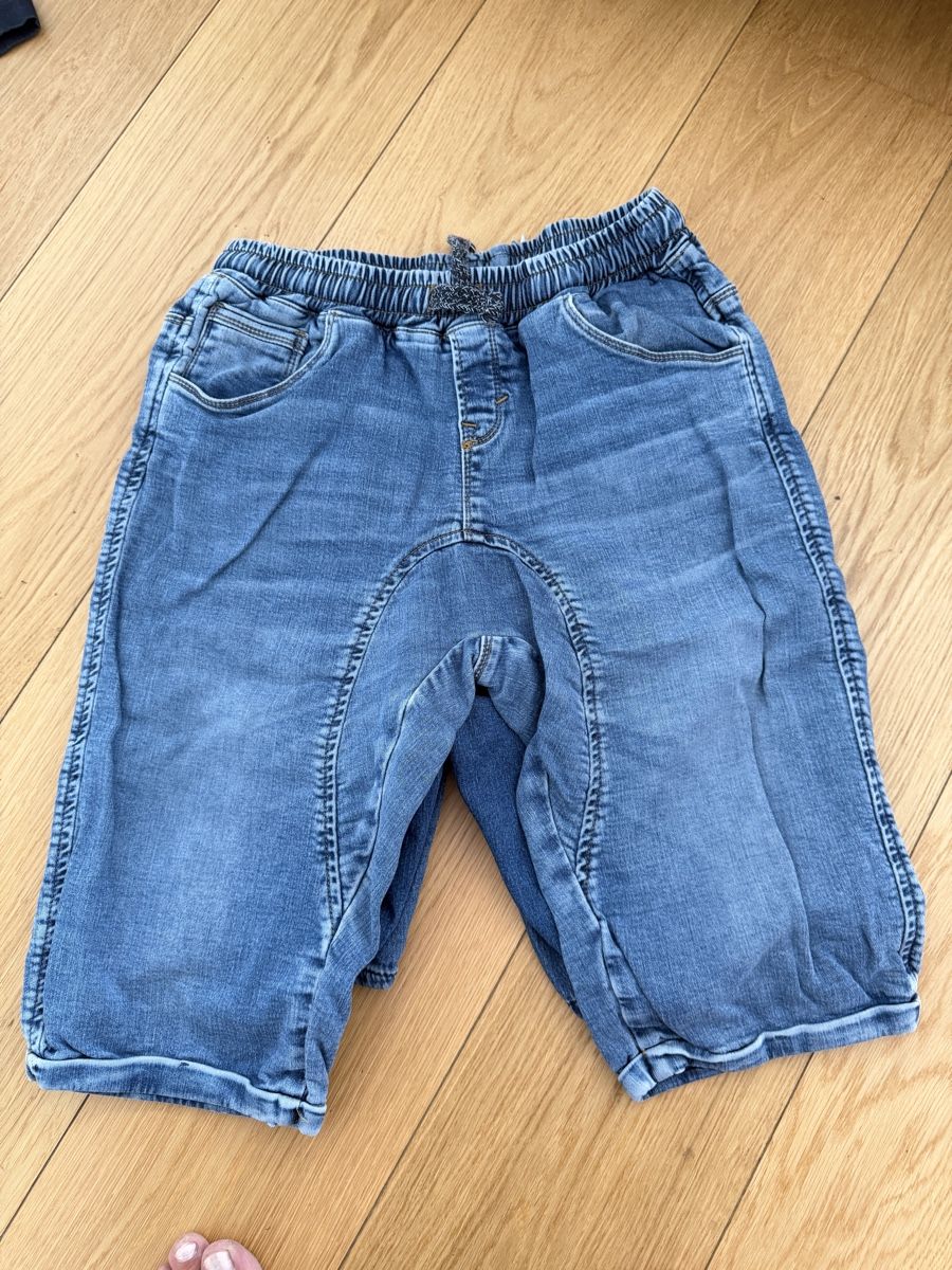 Levi's Kleiderpakete & -sets: Lot shorts garçon14/16 ans Lévis  – Gebraucht aus Prangins von Leelou11 4