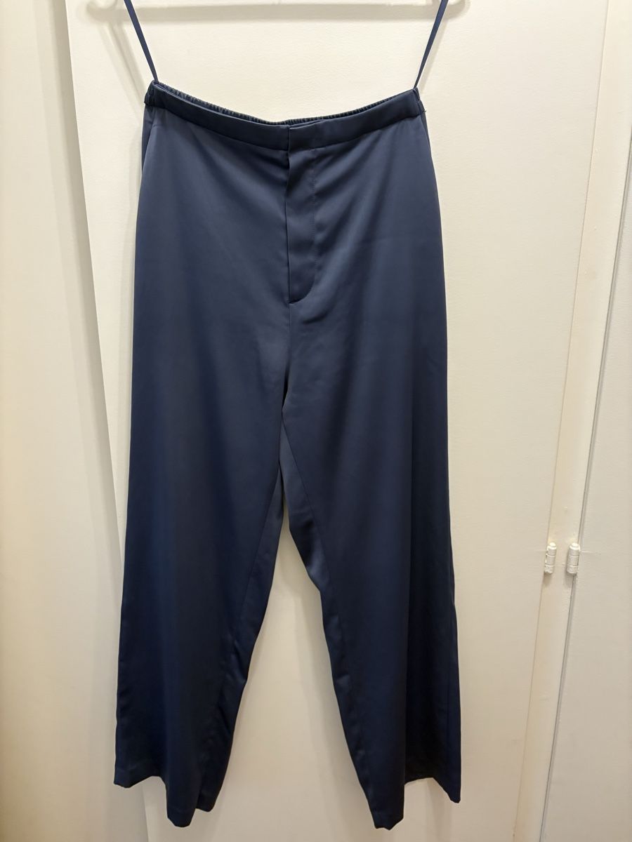 Uniqlo Pantaloni: Uniqlo trousers – Nuovo (secondo la descrizione) da Genève venduto da mar_dt67