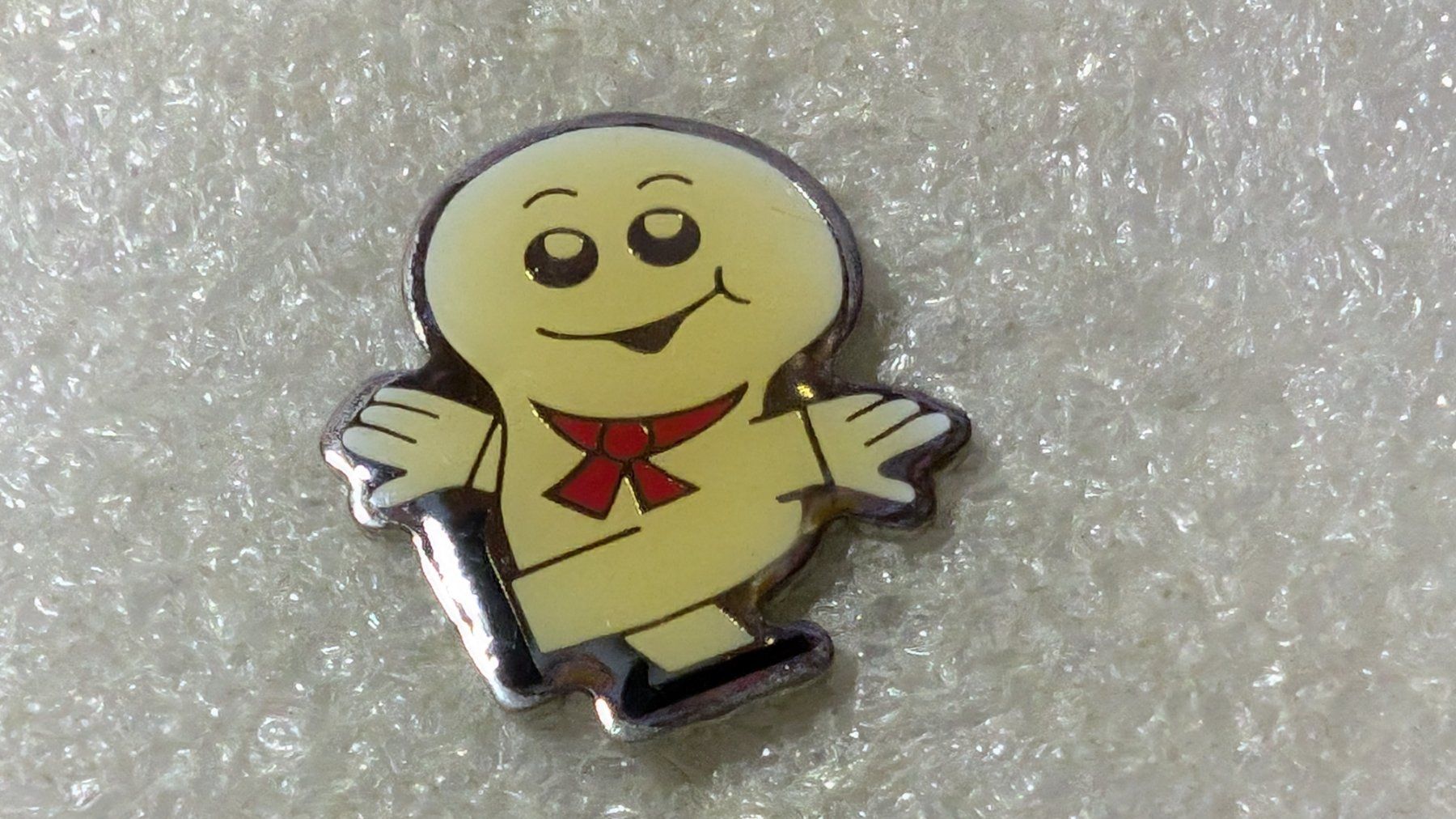 Placchette & Badge: Ansteckpin 167: Maga Bio – Usato da Oppligen venduto da Pin-Fall-Shop