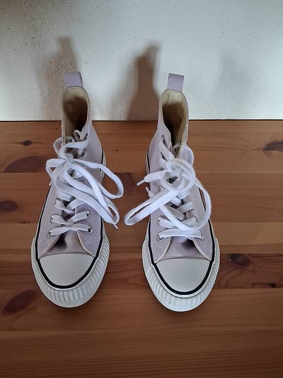 Scarpe per ragazze: Basket BK fille 37 – Usato da Gorgier venduto da babsi2222 1