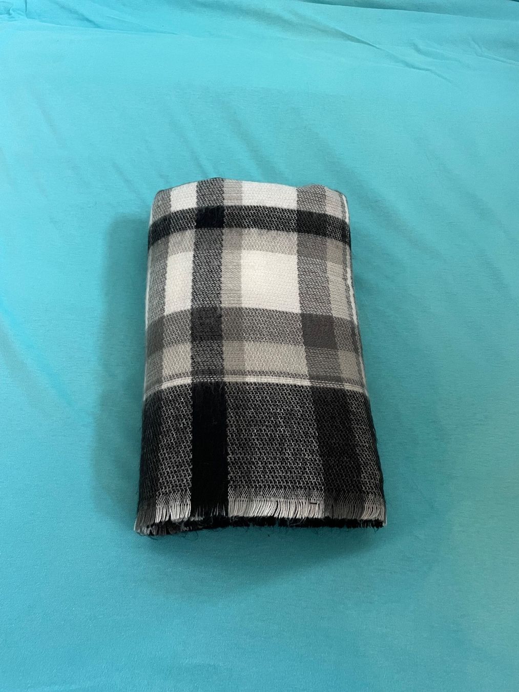 Zara Foulard & Sciarpe: Schal Zara – Usato da Basel venduto da Robyn20