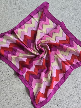 Seidenfoulard, Nicky-Tuch