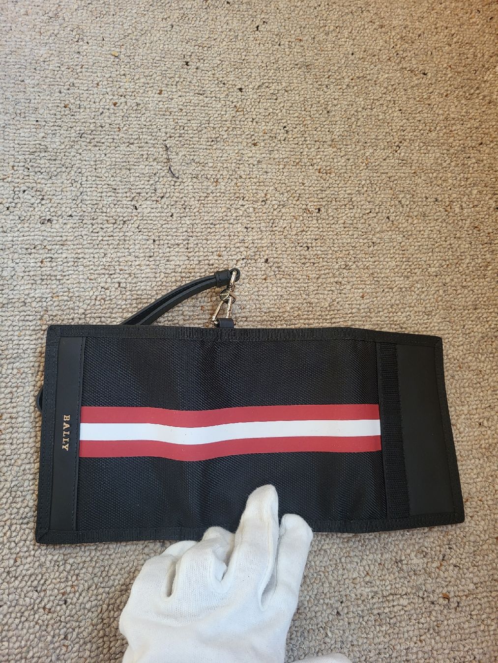 Bally Brieftaschen: Originale Bally-Geldbörse – Neu und originalverpackt aus Zweisimmen von Adorable 4