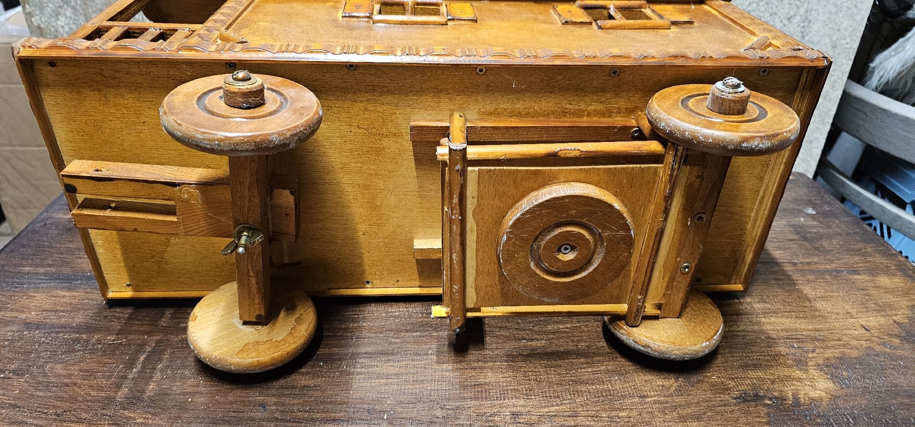Spielzeuge: Zirkuswagen Anhänger Handarbeit – Neu (gemäss Beschreibung) aus Benzenschwil von Ginymaus 2