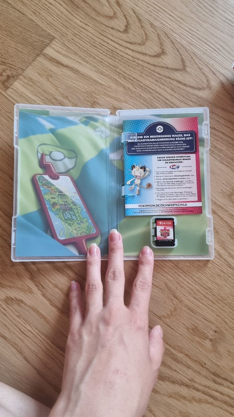 Pokémon Jeux: Pokemon Shield für Switch – Neuf (Voir description) à Lenzburg par sam_schoch 1