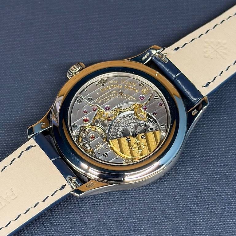 Orologi: Patek Philippe Perpetual Calendar 5327G – Usato da Genève venduto da minty.watches 7