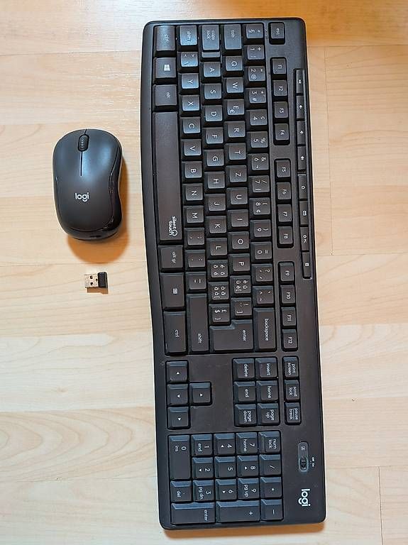 Tastaturen: Logitech MK295 Silent Tastatur + Maus - Kabellos  – Gebraucht aus Wallisellen von witch_finder
