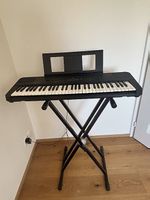 Yamaha PS360/ 61 Tasten mit Ständer