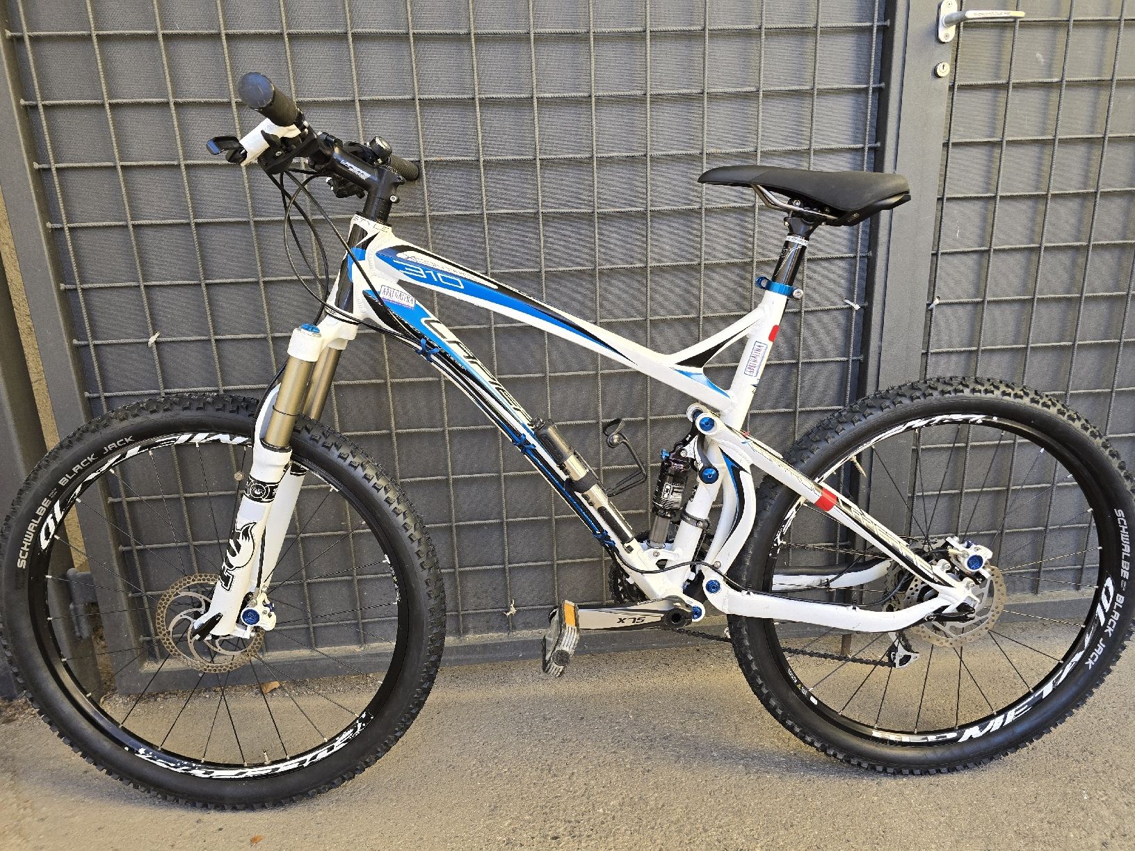 Lapierre Biciclette: vélo 26 pouces Lapierre taille L – Usato da La Chaux-de-Fonds venduto da Elissa