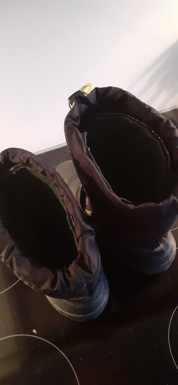 Sorel Scarpe per ragazzi: Winterstiefel Gr. 35 SOREL – Usato da Winterthur venduto da fabelwin 7