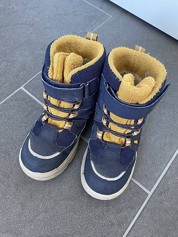 Scarpe per ragazzi: Winterstiefel Winterschuhe Gr.29 – Usato da Jona venduto da ire_y2yh