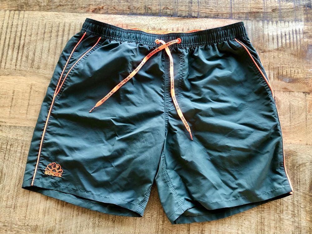 Le Secret Du Filet Dans Le Maillot De Bain Homme : Quelle Est Son Utilité