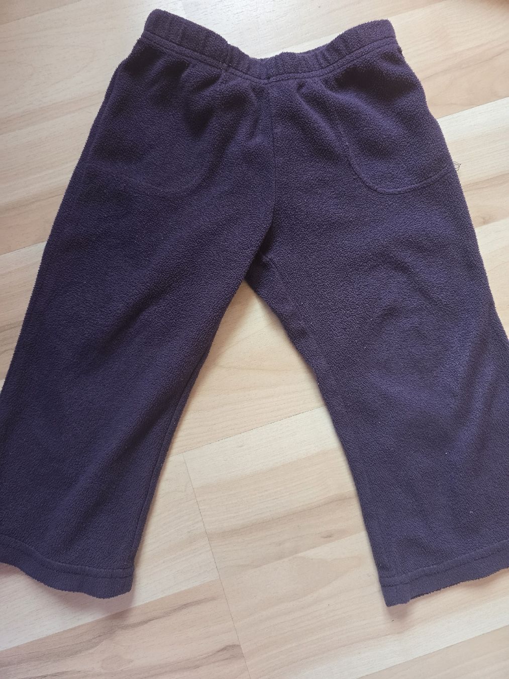 Lotti & Set di vestiti: Süsses Mädchen Set Gr. 98 Kleid Shirt Pulli Hose Jacke – Usato da Deitingen venduto da Koala-2024 2