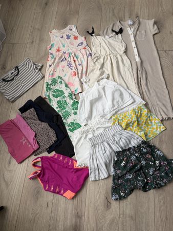 Kleiderpaket für Mädchen Gr.110/116
