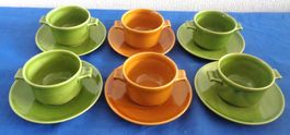 SUPPENTASSEN UND U-TELLER 12 PC 2 FARBIG