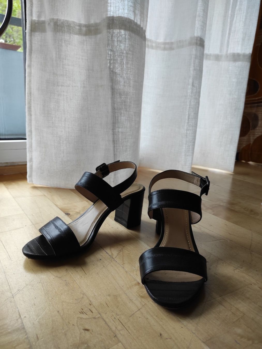 Scarpe da donna: Florsheim schwarze Sandale – Usato da Zürich venduto da ele_h5rz