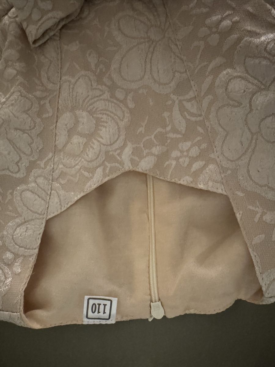 Vestiti & Gonne: Mädchenkleid beige mit Blumenmuster Grösse 110 – Nuovo (secondo la descrizione) da Winterthur venduto da red_9trx 2
