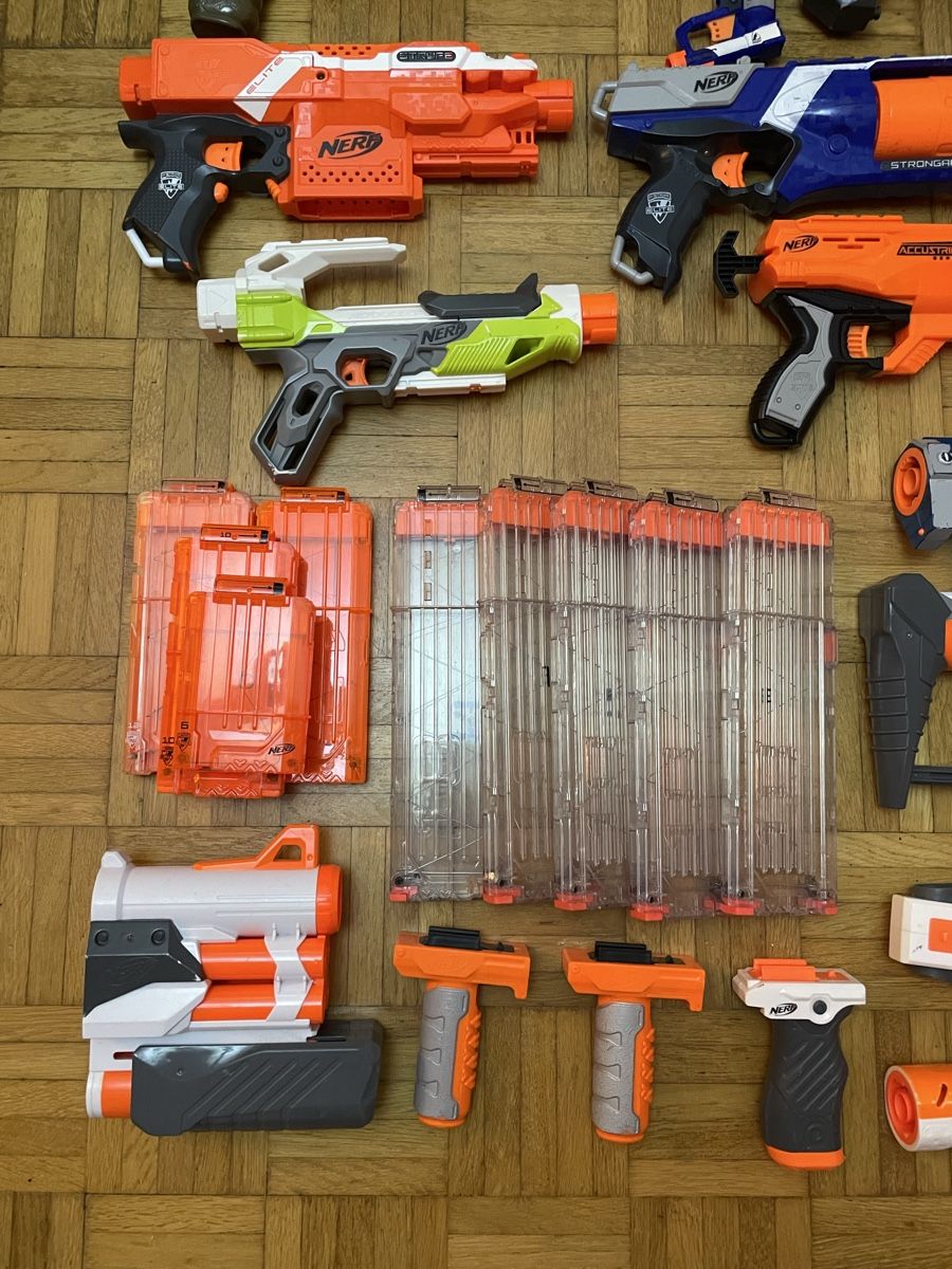Nerf Jouets: Nerf Kollektion – D'occasion à Burgdorf par Waterloo 1