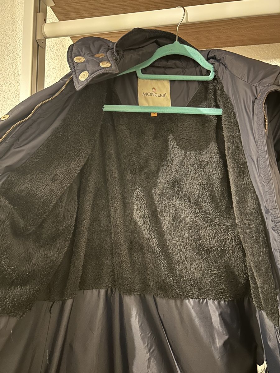 Moncler Giacche: Moncler navy down coat, size S. – Nuovo (secondo la descrizione) da Schlieren venduto da dev_fg59 4