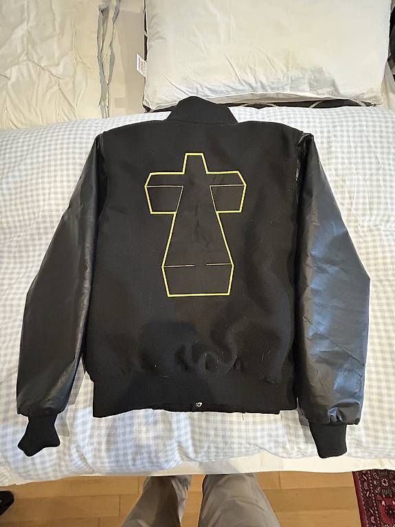 Giacche: Justice Band Jacke Grösse s – Usato da Zürich venduto da baste225