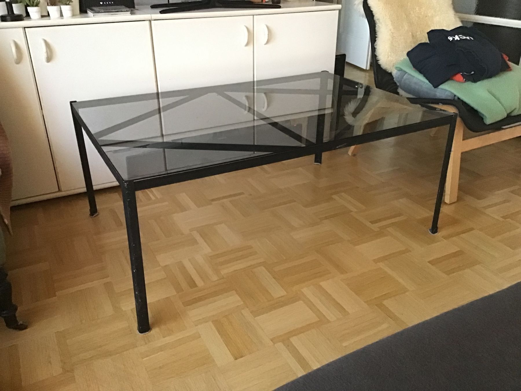 Ligne Roset Tables: Table verre Ligne Roset – D'occasion à Genève par Ganymedevd2237