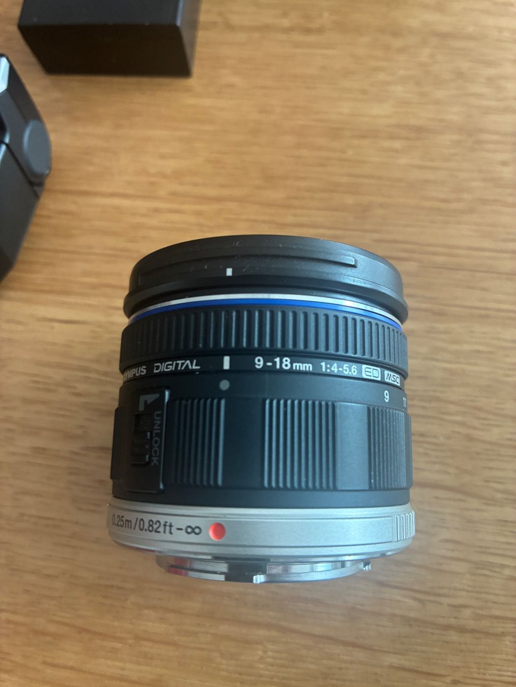 Olympus Fotocamera: Olympus OM-D E-M1 II Kit mit Zubehör – Usato da allschwil venduto da ffgghh 2