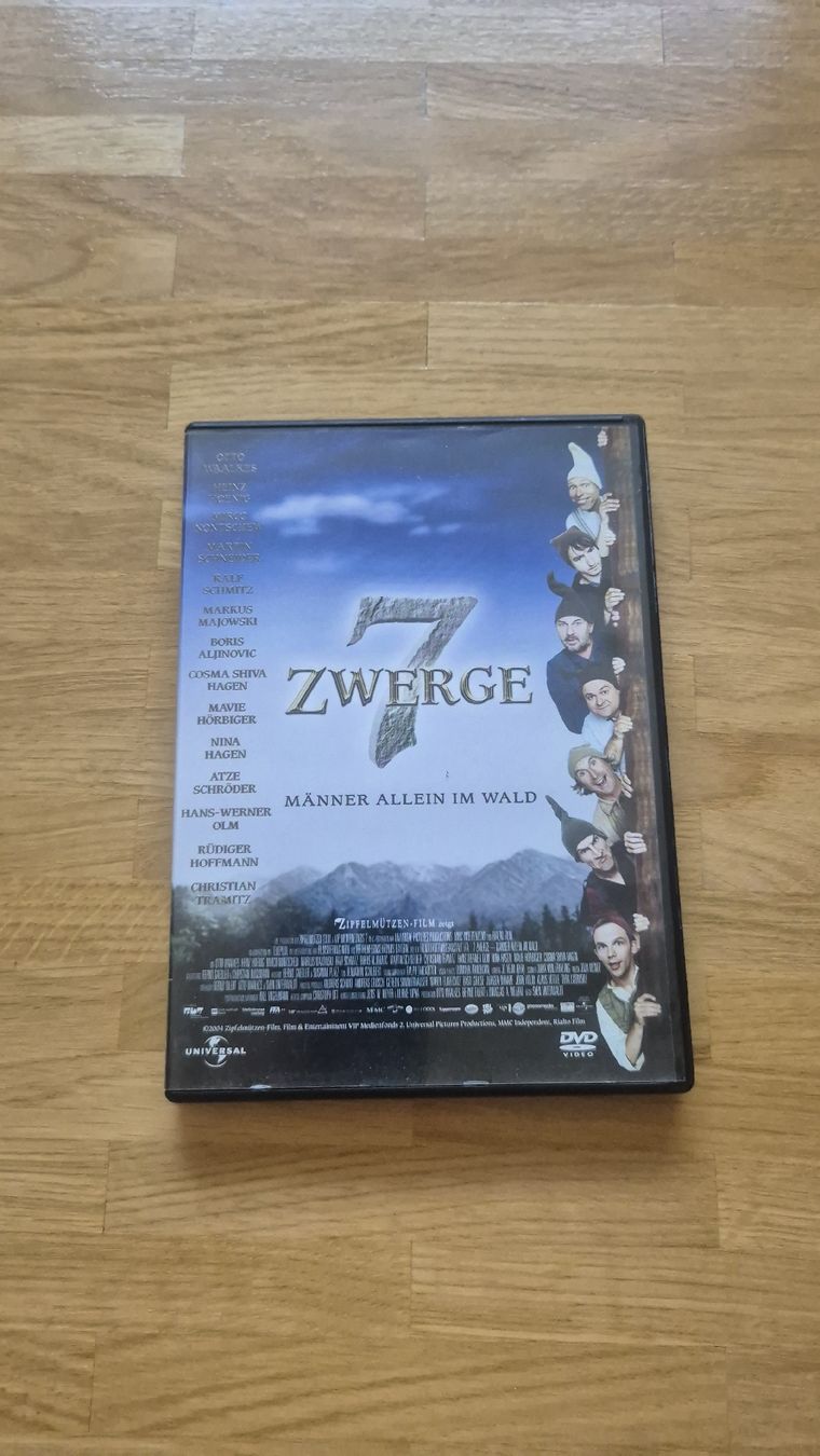 Tous les DVDs: 7 Zwerge - DVD – D'occasion à Basel par svonscha