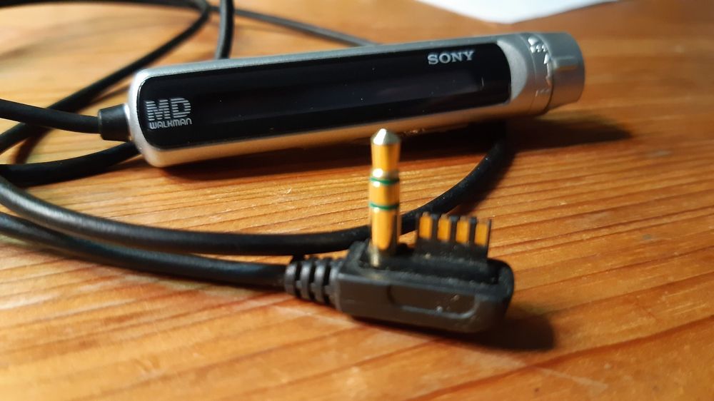 TÉLECOMMANDE SONY MD , walkman RM-MZE50MP , fonctionnelle . EUR 39,90 - FR