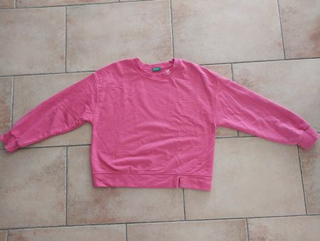 Pull Benetton neuf rose taille M 
