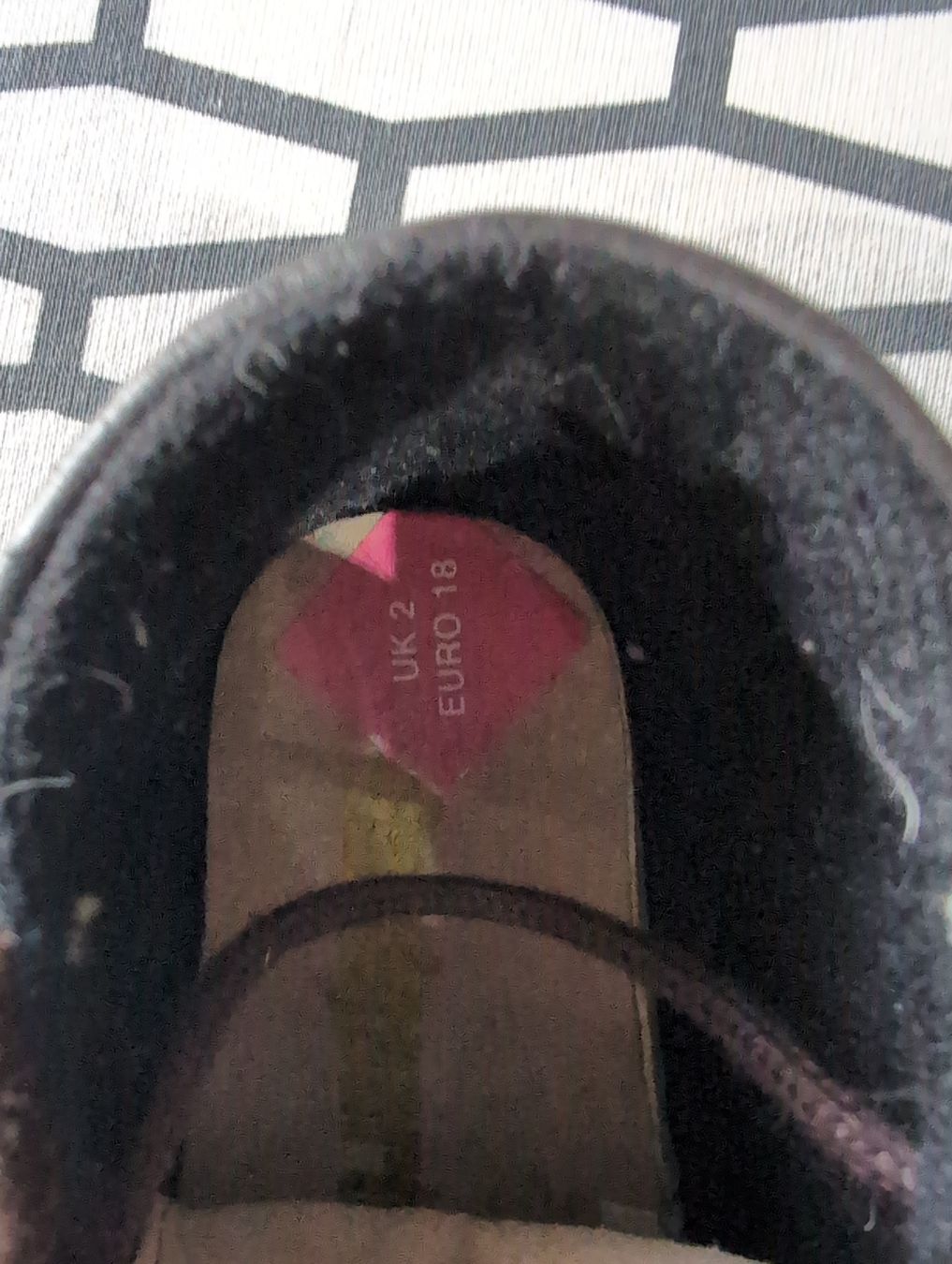 Scarpe per ragazzi: Echtleder Lernlaufschuhe, Gr 18 – Usato da Busswil BE venduto da MissMuffin 2