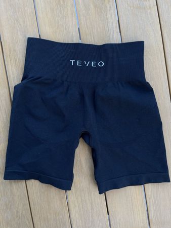 Teveo Shorts schwarz Grösse M in sehr gutem Zustand