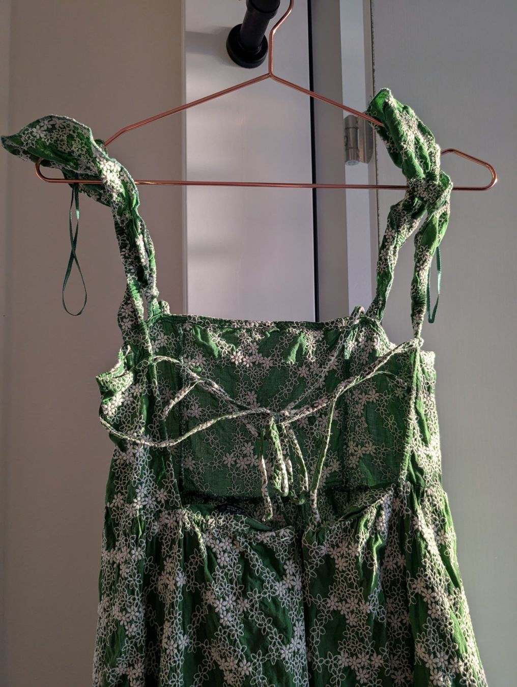 Vestiti: Sommerliches Kleid mit Blumenmuster, Grösse 36 – Usato da Zug venduto da sunshinestateofmind 1