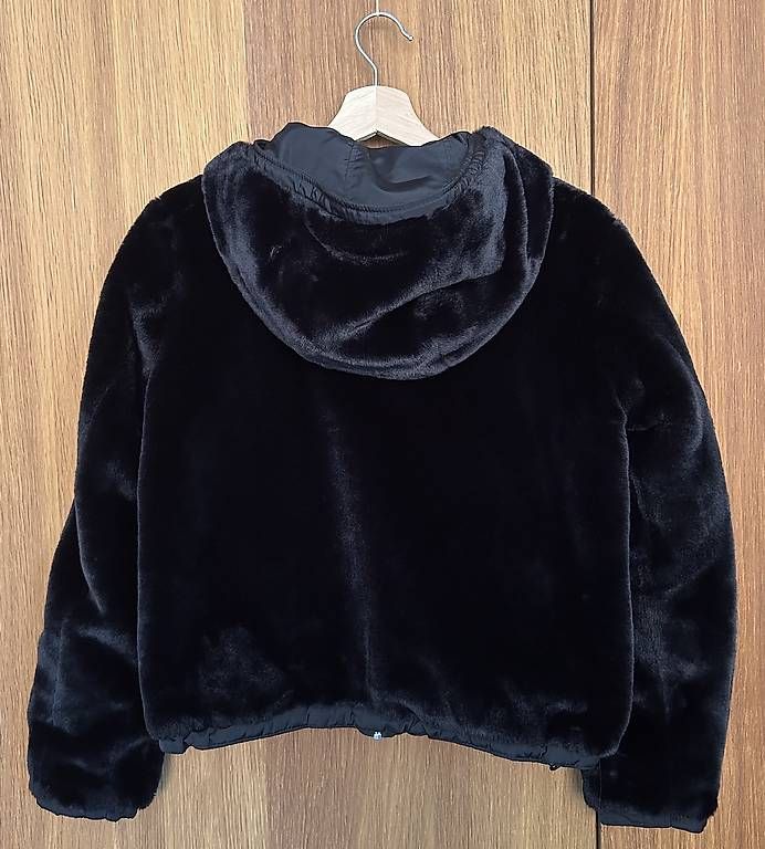 Only Giacche: schwarze Jacke (drehbar) – Usato da Gais venduto da T_iziana 3