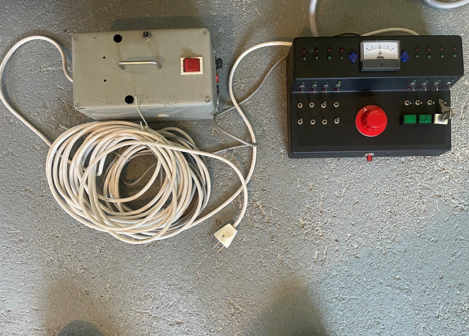 Trains électriques: Modelleisenbahn-Sammlung – Défectueux à Buchs ZH par Gladiatore 3